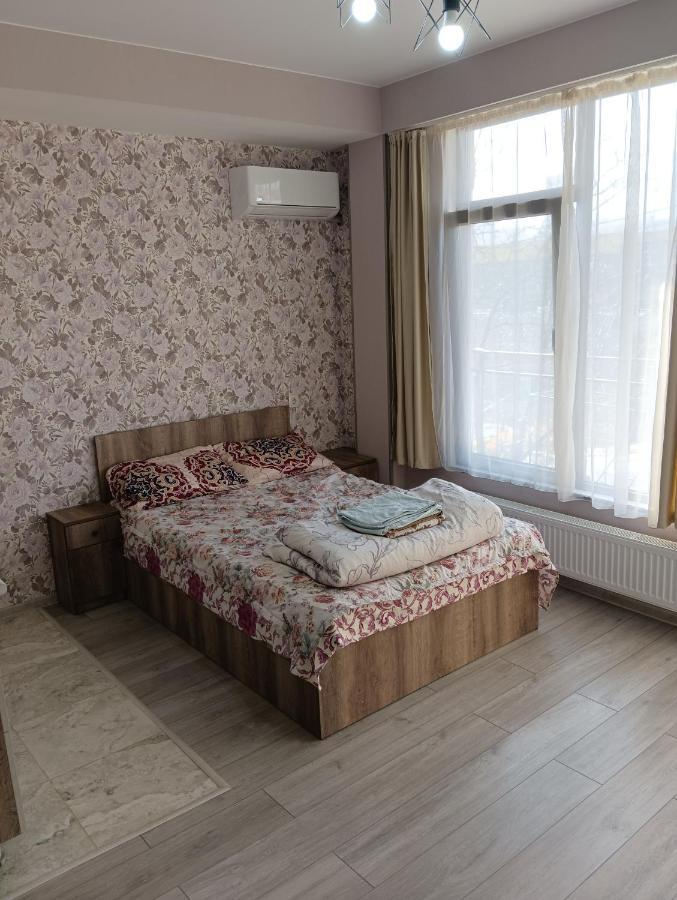 Mary'S Cozy & Lovely Studio On Very Quiet Khosharauli Street Tbilisi Exterior photo